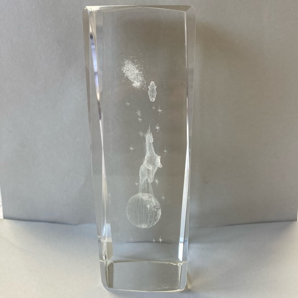 Clear Glass Laser Etched 3D Unicorn 6x2x2 Paperweight - Picture 3 of 12